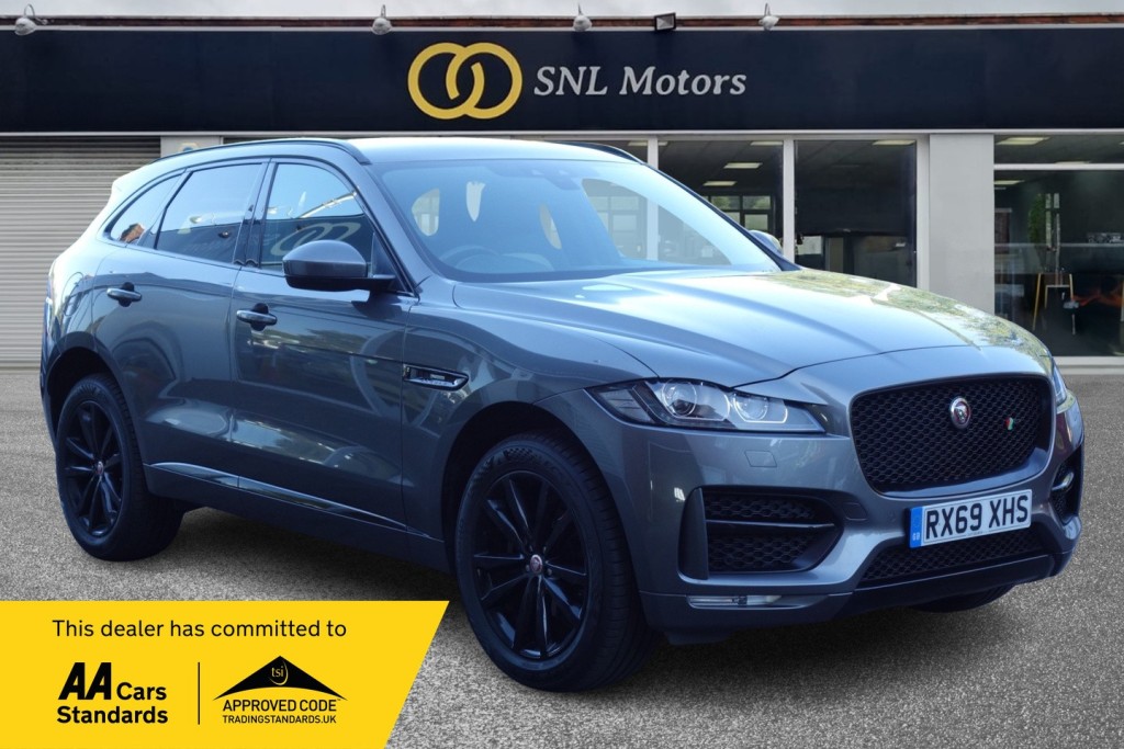 2019 Jaguar F-pace